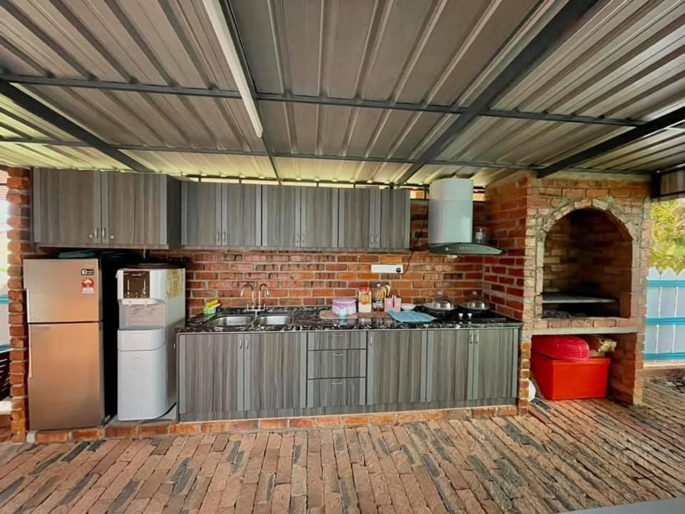 Branda Kampung Sumpitan Lenggong Tiada Sungai Hotel Kampong Ulu Jepai Екстериор снимка